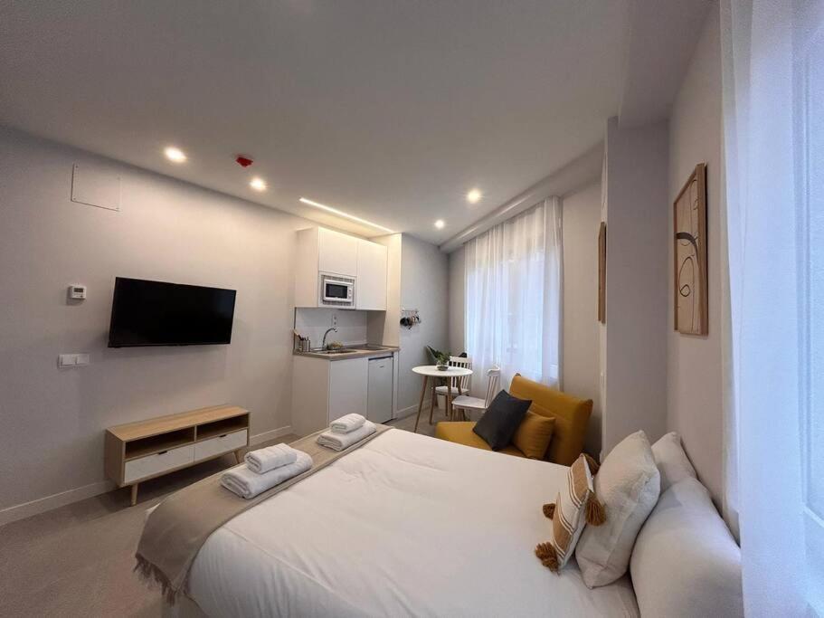 Cozy Studio In Tetuan - En 1/8 Мадрид Экстерьер фото