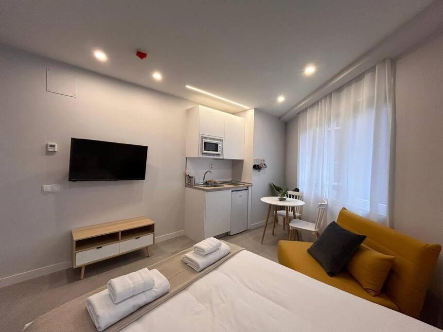Cozy Studio In Tetuan - En 1/8 Мадрид Экстерьер фото