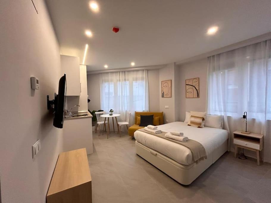 Cozy Studio In Tetuan - En 1/8 Мадрид Экстерьер фото